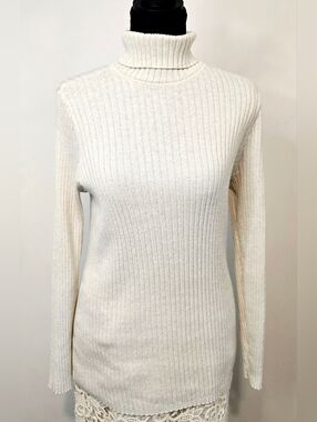 Chico’s Cream Ribbed Turtleneck Sweater Metallic Shimmer Knit Size 1 (M)
